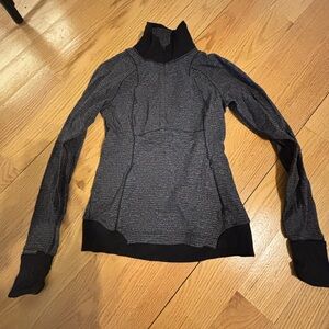 LuluLemon Quarter Zip